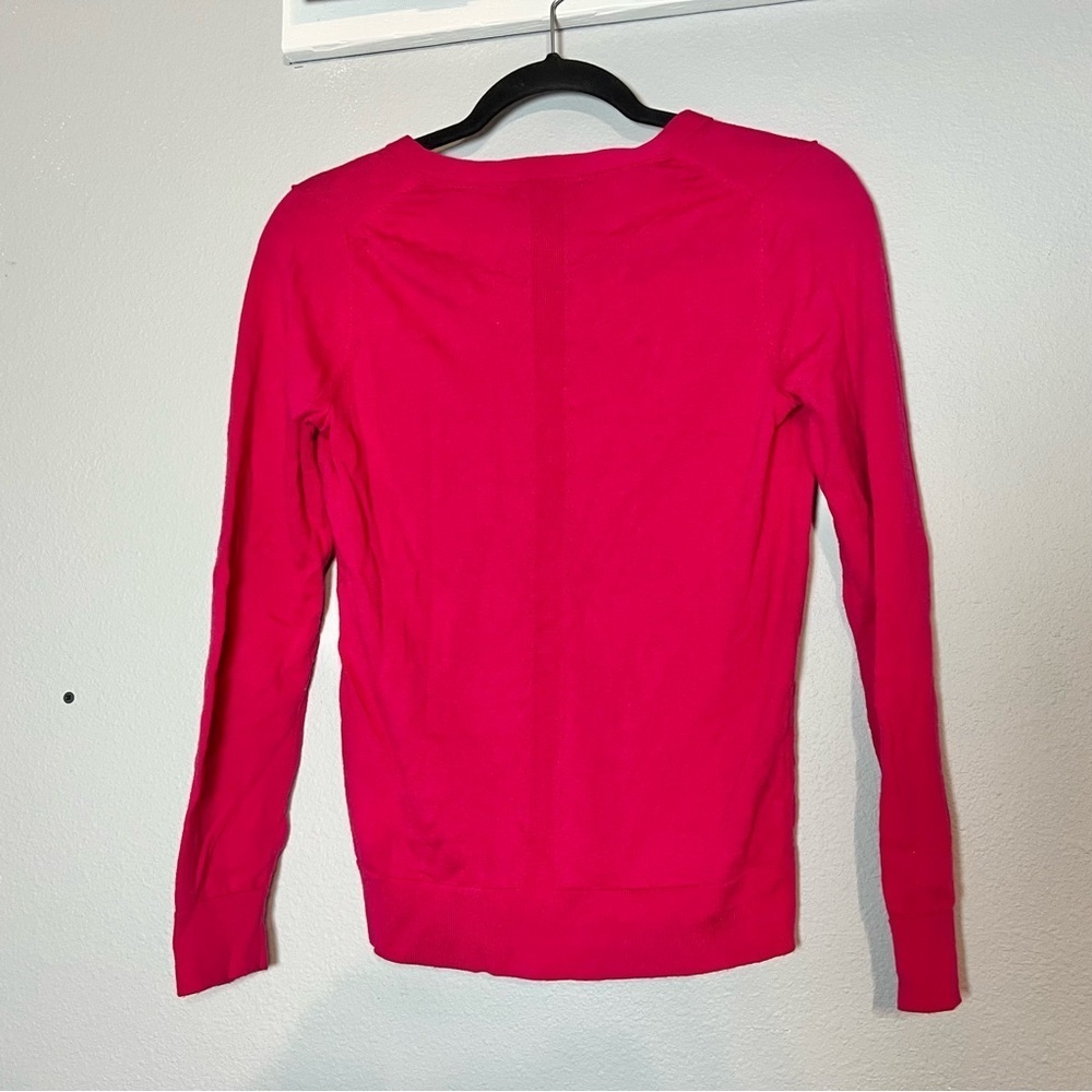 Banana Republic V-Neck Merino Wool Sweater Bright Hot Pink Size Small Womens - Picture 4 of 6